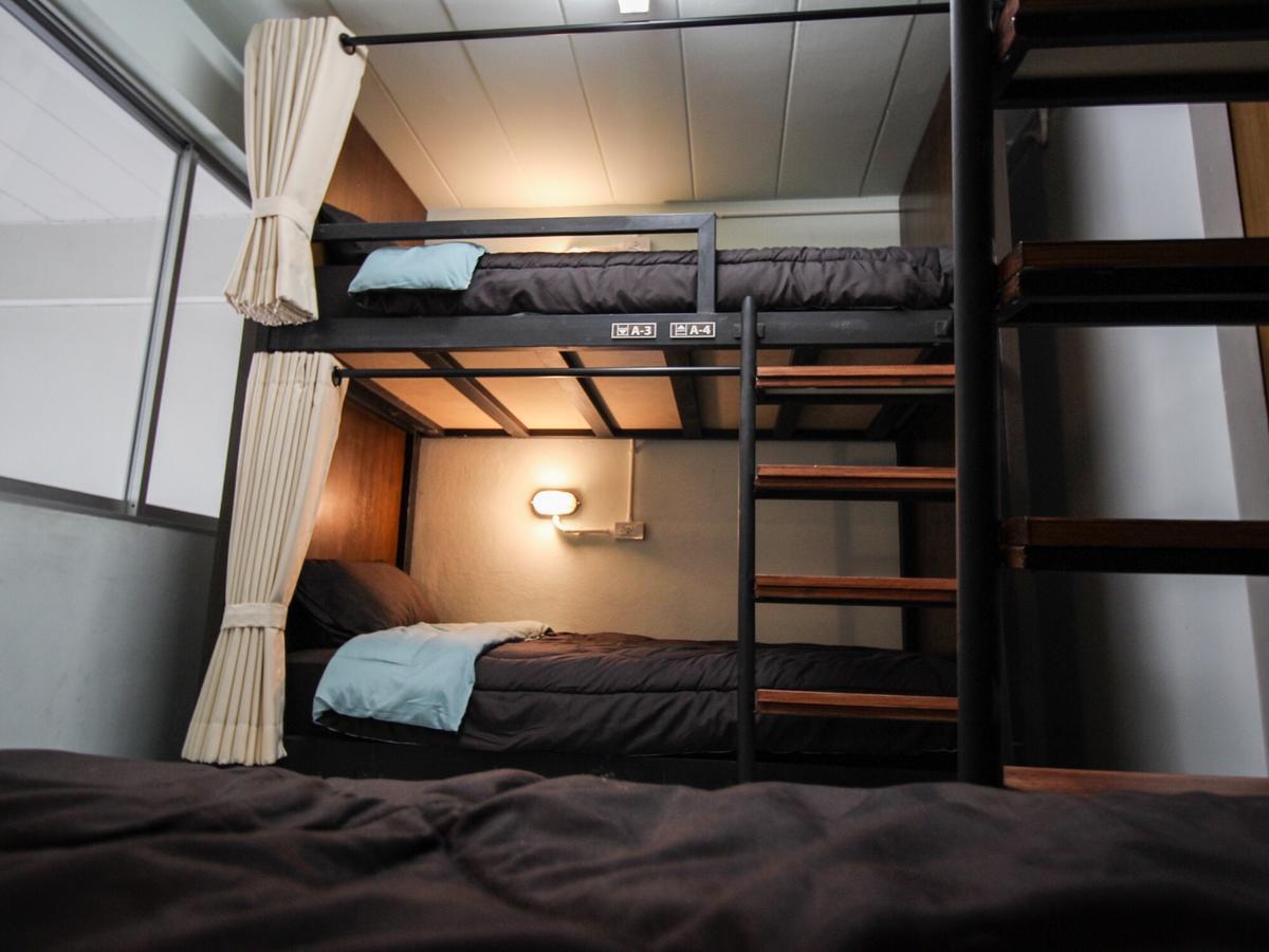 Bedtiny Hostel (Adults Only) Τσιάνγκ Μάι Εξωτερικό φωτογραφία
