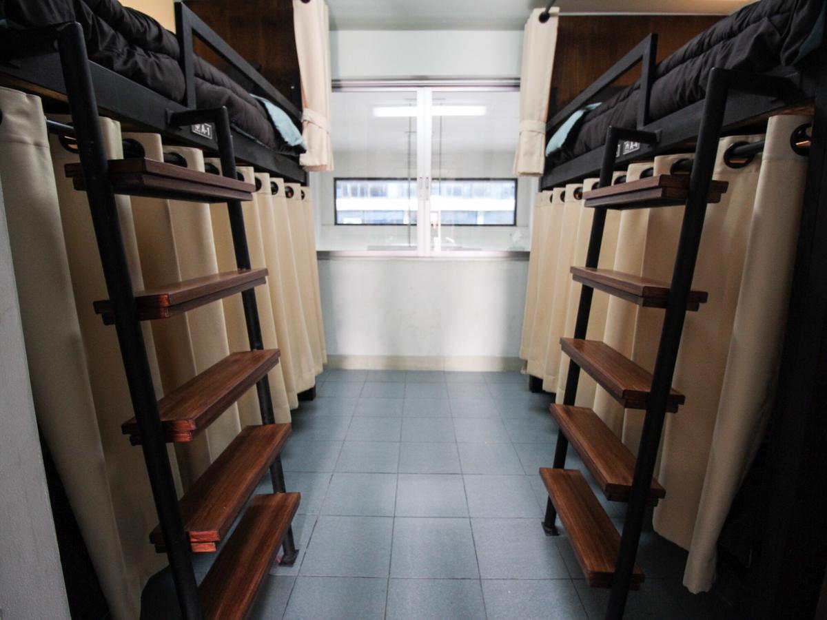 Bedtiny Hostel (Adults Only) Τσιάνγκ Μάι Εξωτερικό φωτογραφία