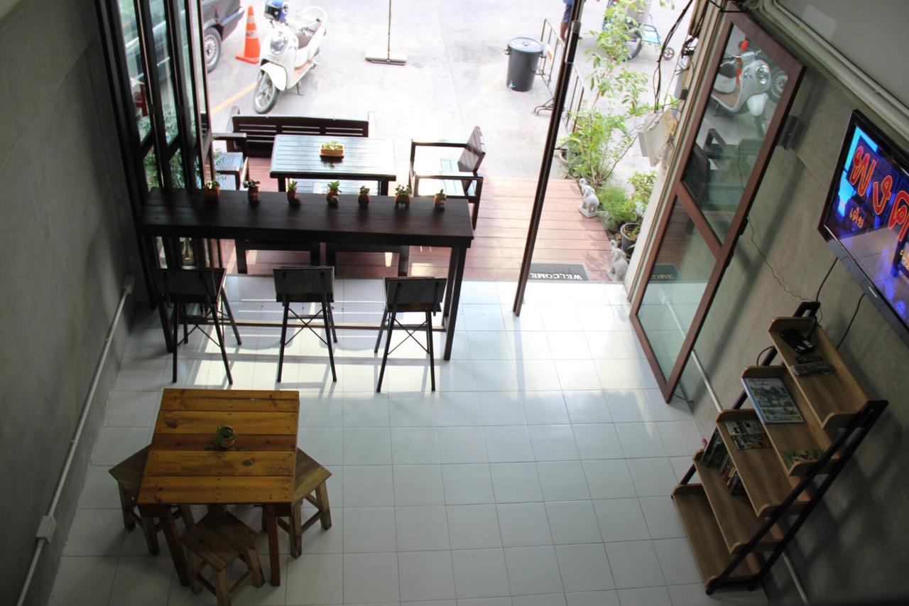 Bedtiny Hostel (Adults Only) Τσιάνγκ Μάι Εξωτερικό φωτογραφία