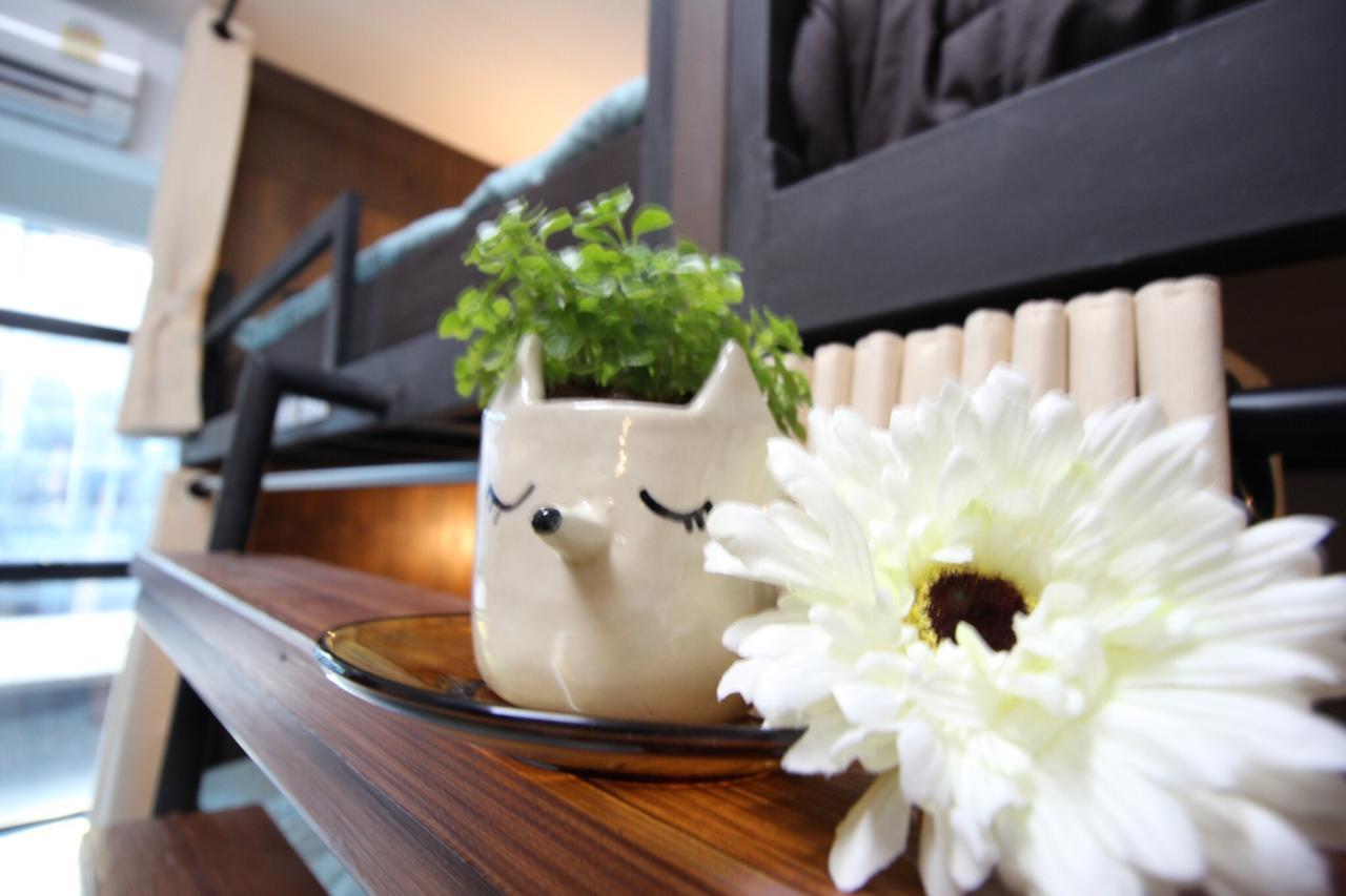 Bedtiny Hostel (Adults Only) Τσιάνγκ Μάι Εξωτερικό φωτογραφία