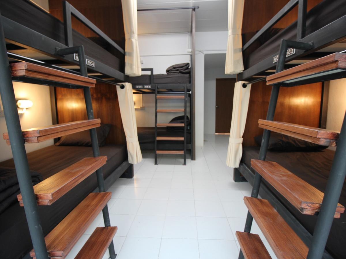 Bedtiny Hostel (Adults Only) Τσιάνγκ Μάι Εξωτερικό φωτογραφία
